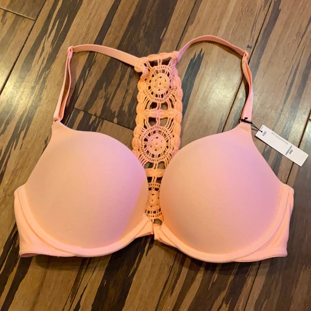 COPY - Victoria’s Secret push up - 34D NWT